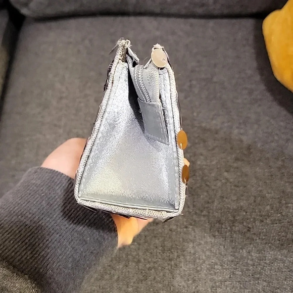 Jasmine La Belle Siver Sequince Clutch Zip Up - Picture 6 of 8